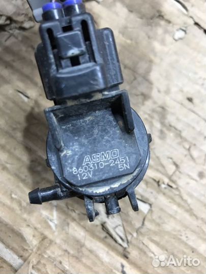 Насос моторчик стеклоомывателя Mazda Mazda3 BL