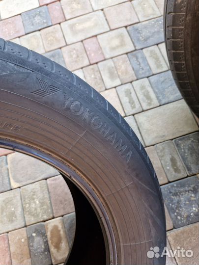 Yokohama BluEarth AE50 215/65 R17 99V