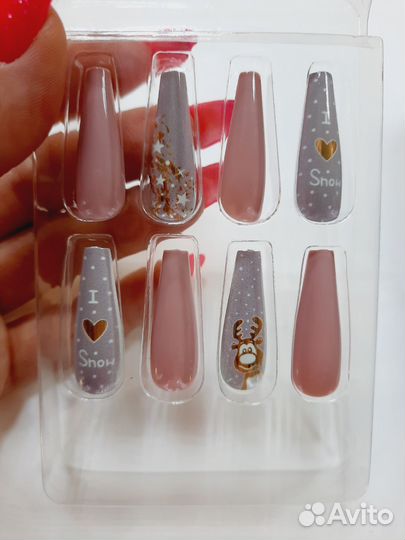 Ногти накладные самоклеющиеся