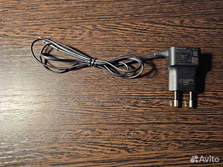 Зарядные устройства для Nokia, тонкий штекер