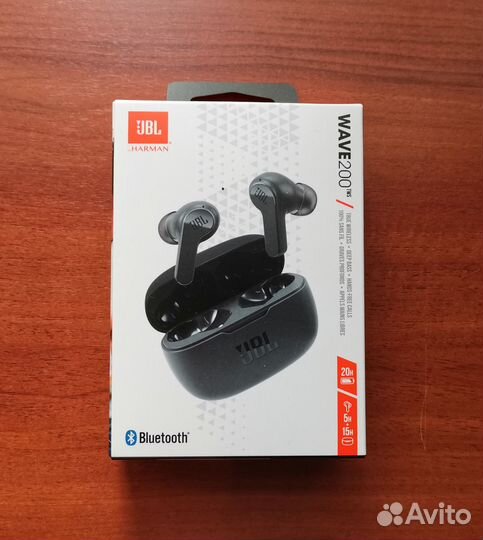 Bluetooth наушники JBL 200TWS (новые)