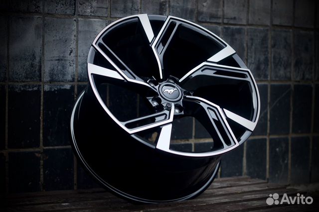 Кованые диски MW Forged для Ford Mustang R19