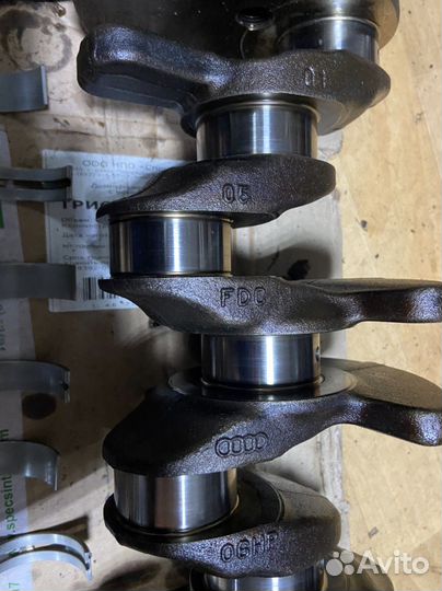 Коленвал VAG 1.8 Gen2 CDH CDA 06H105021H