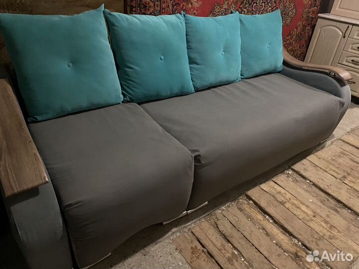 Угловой диван