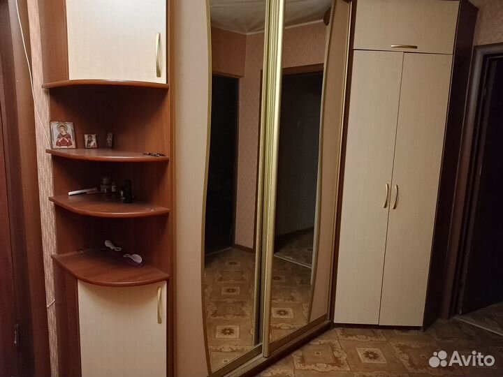 Шкаф прихожая