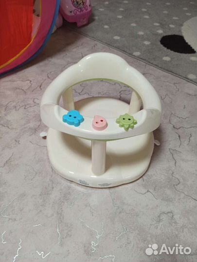 Стульчик для купания в ванной