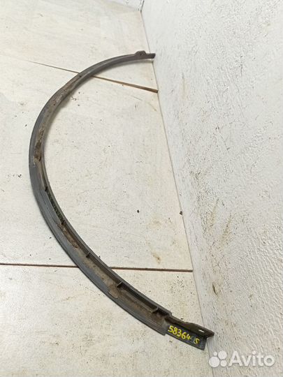 Накладка заднего крыла левого