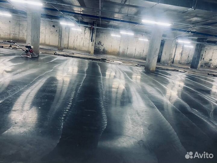 Полимерные полы паркинге