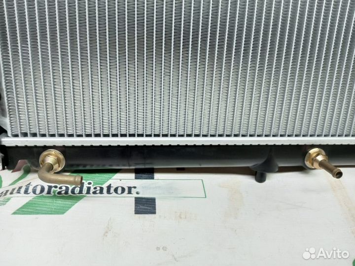 Радиатор nissan vanette/mazda bongo/mitsubishi DEL