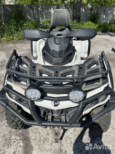 Продам снегоболотоход CAN-AM outlander MAX LTD 100