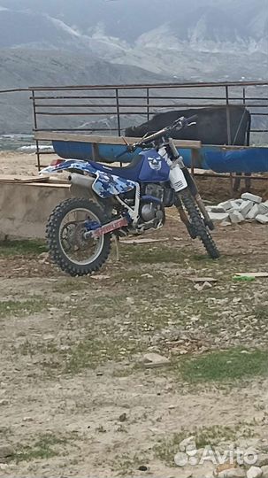 Suzuki Dr 250