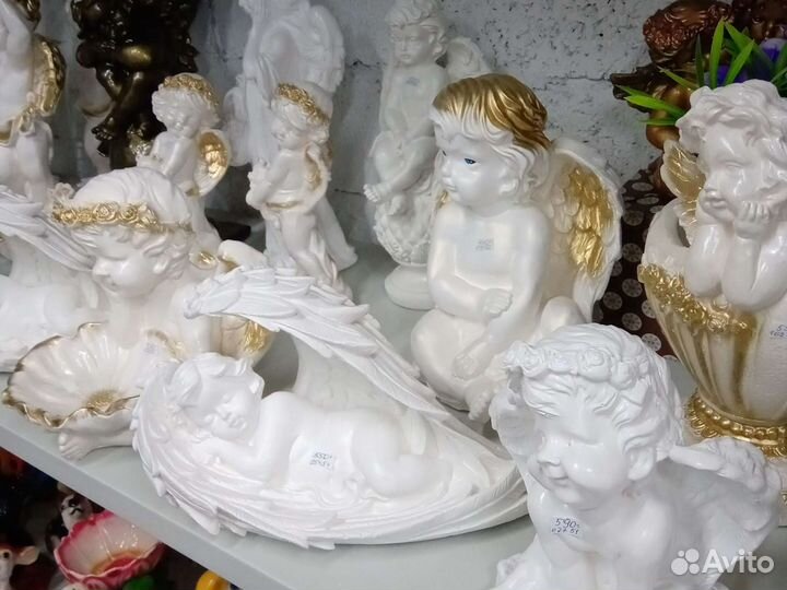 Ангел в крыле