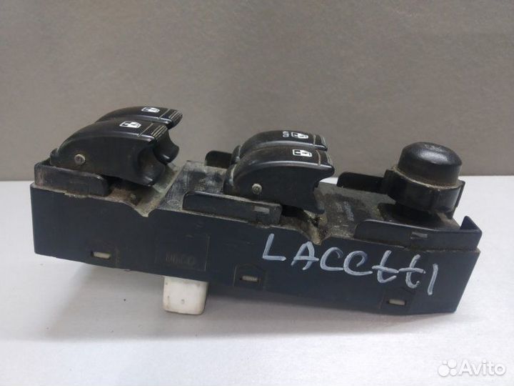 Блок управления стеклоподъемниками передний левый