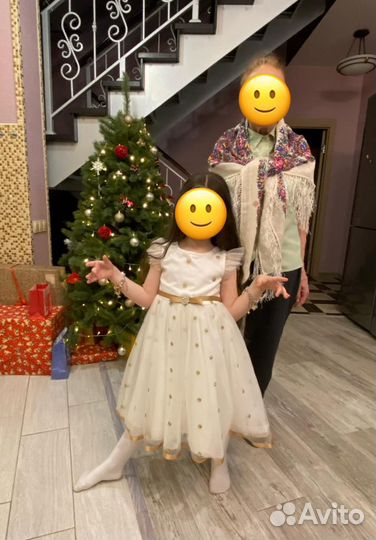 Праздничное платье для девочки 110-116 см