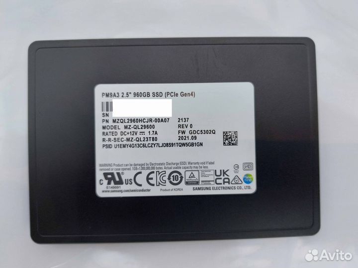 Новый. SSD Samsung 960GB. U2 Gen 4 nvme PM9A3