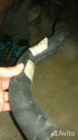 Патрубок родиатора верхний на хендай соната