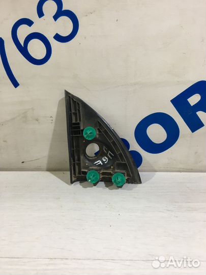 Уголок зеркала внутренний прав hyundai solaris 2 1