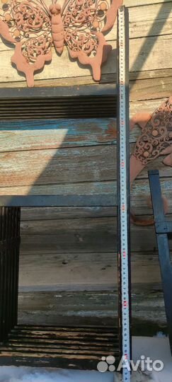 Полка нстенная