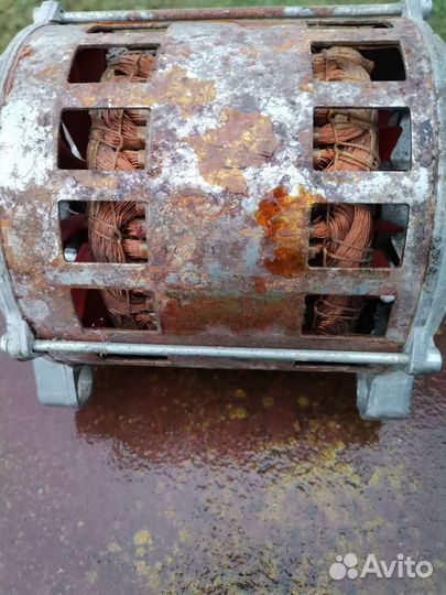 Электродвигатель от стиральной машины