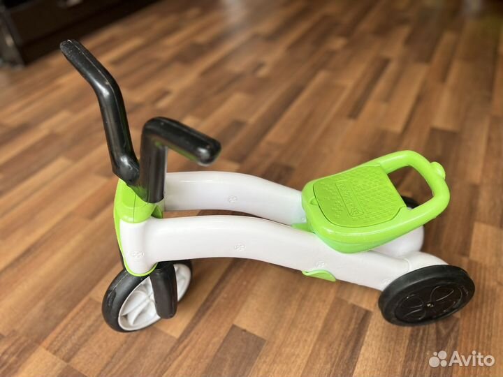 Беговел-каталка трансформер Chillafish Bunzi лайм
