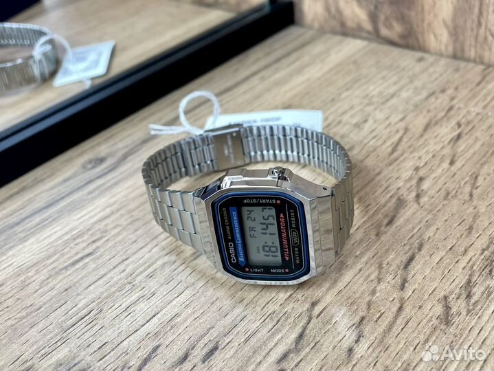 Наручные часы casio