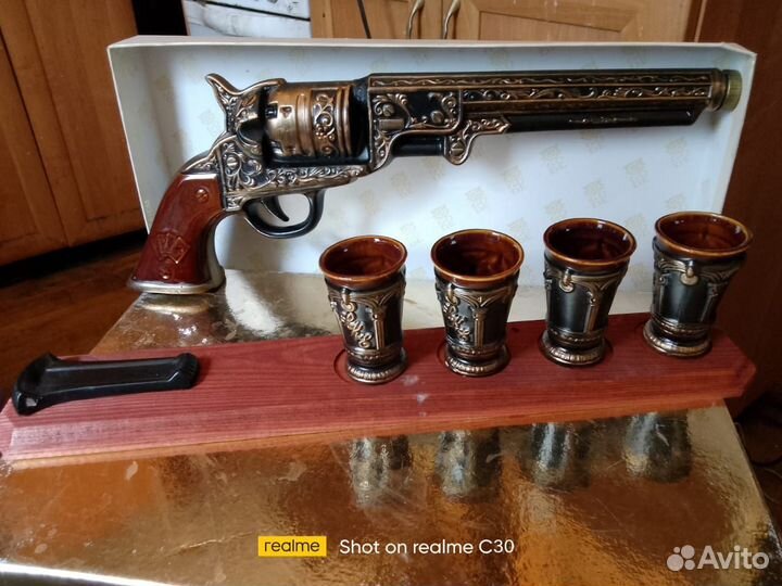 Сувенир ссср.В подарок и для коллекции