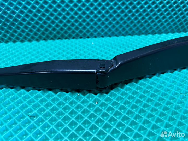 Поводок дворника левый BMW X1 F48