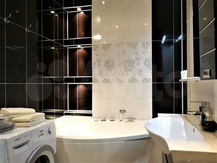 2-к. квартира, 56 м², 13/13 эт.