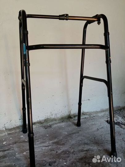 Ходунки для взрослых