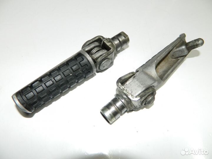 Подножка (упор) водителя (левая и правая) Kawasaki