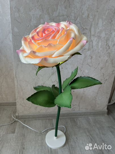 Светильник Роза