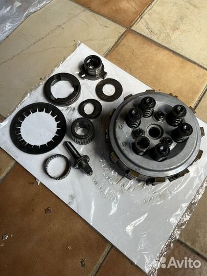 Корзина сцепления gsx-r 750 L1