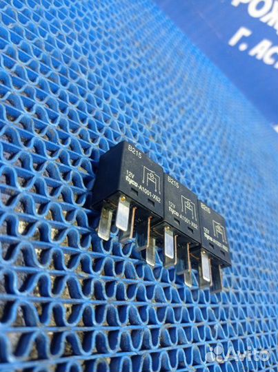 Реле Mazda Demio хэтчбек B3 1999