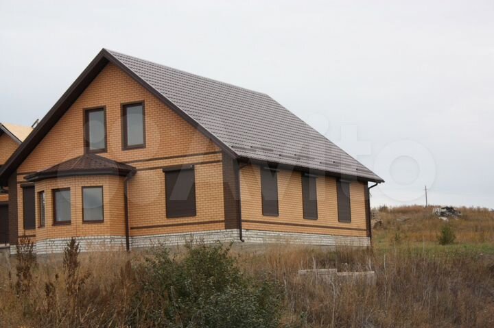 Дом 174 м² на участке 15 сот.