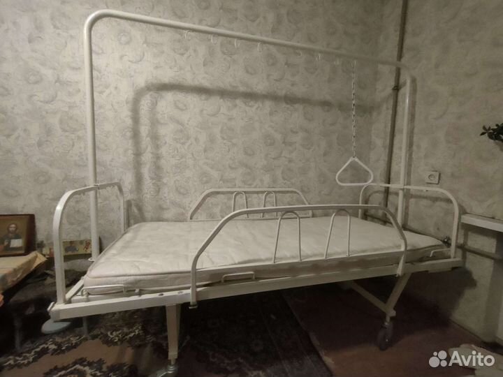 Многофункциональная кровать для лежачих больных