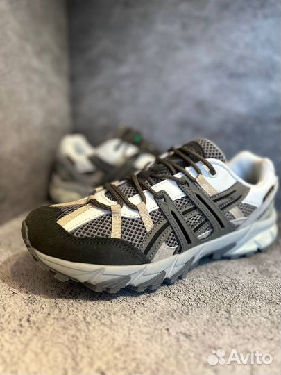 Кроссовки мужские asics