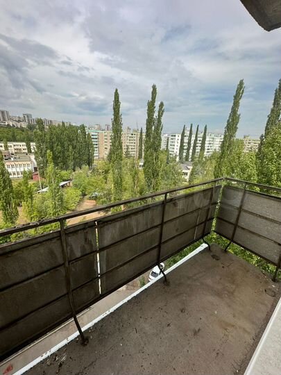 3-к. квартира, 1000 м², 8/9 эт.