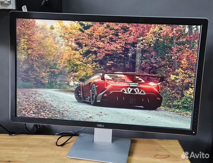 Монитор Dell 32 UltraSharp UP3216Q