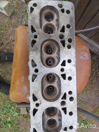 Головка блока газ 24