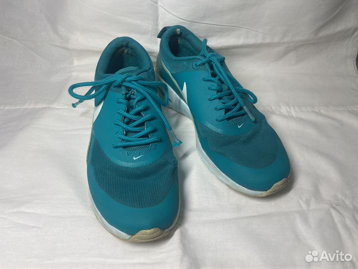 Кроссовки Nike Air Max Thea Radiant Emerald 37.5