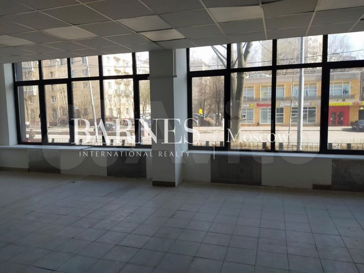 Панферова 4. 228,6 м2