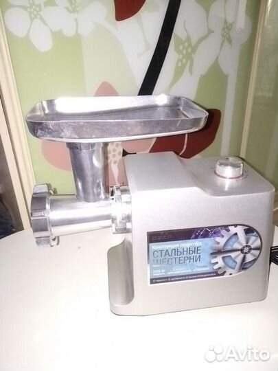 Мясорубка Dexp новая