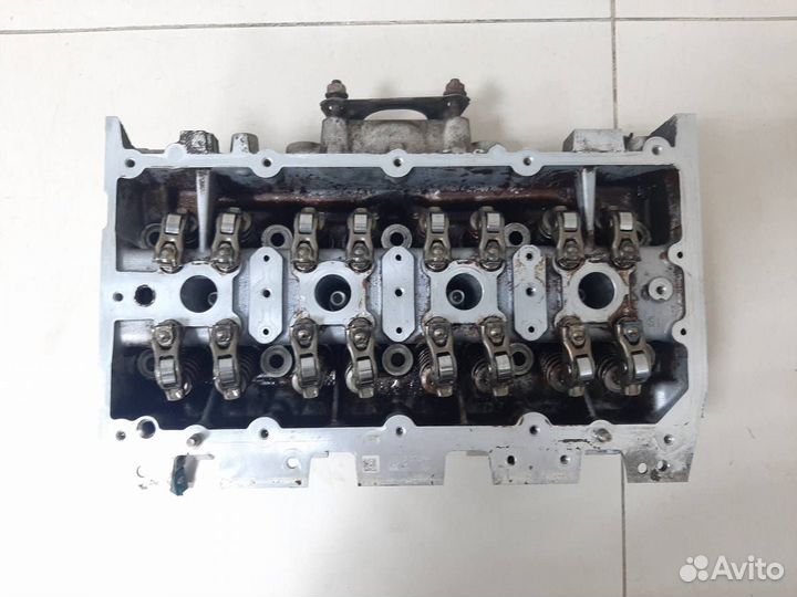 Головка блока цилиндров Skoda Rapid
