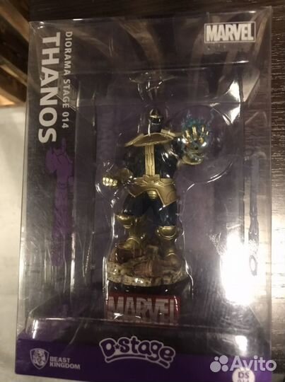 Фигурка Танос