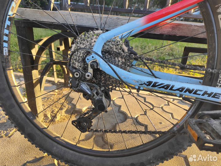 Gt avalanche comp 27.5 2021 S