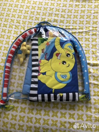 Развивающий коврик