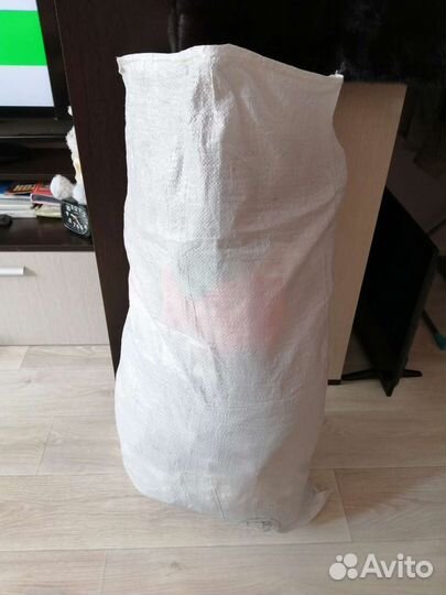 Мешок женских вещей