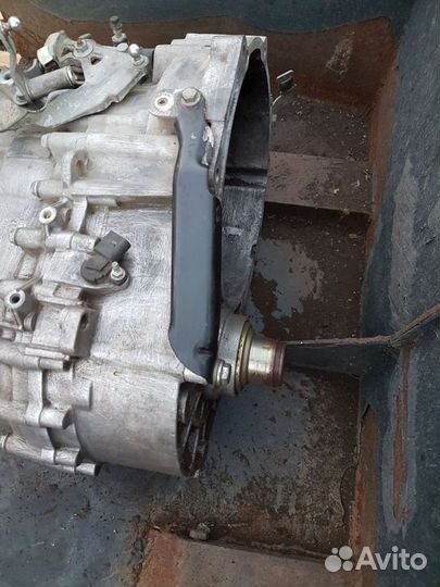 Коробка шестиступка Volkswagen Sharan 2002