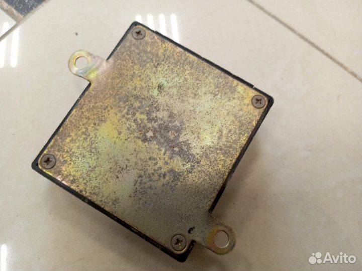 Блок электронный Mitsubishi Carisma седан 4G92