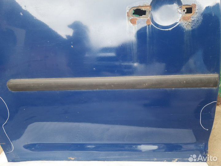 Дверь задняя правая Volkswagen Caddy 3 2004-2015